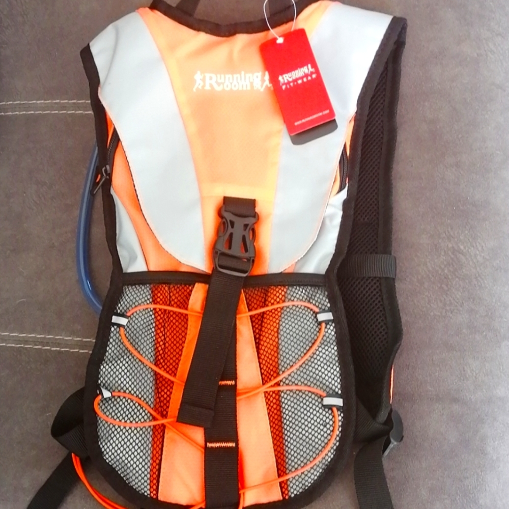 NWT Running Room Hydration Backpack